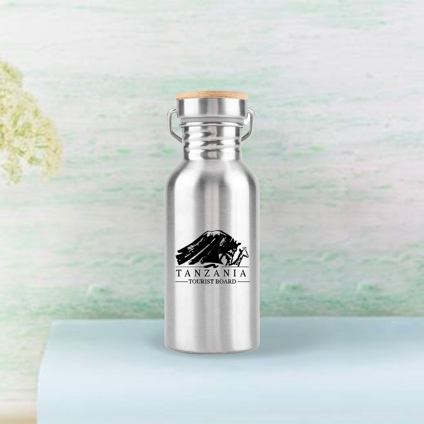 750ml/17oz Portable Bamboo Lid Stainless Steel Bottle(Silver)